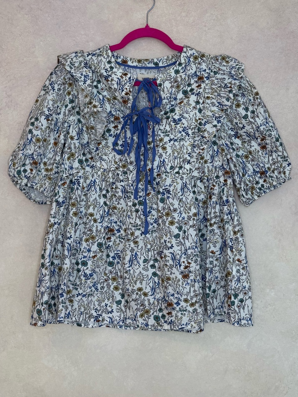 Umgee Floral Tie-Neck Puff Sleeve Top - NWT